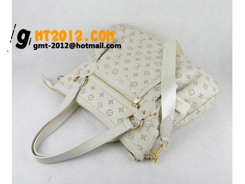 ルイヴィトンスーパーコピー LOUIS VUITTON アイボリー モノグラム　バッグM95588